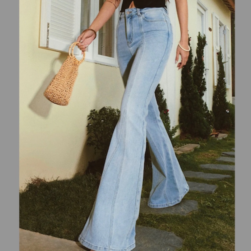 Commense Denim Pockets Flare Jeans (MED)